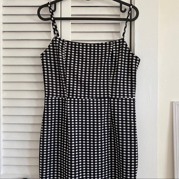 Gingham dress - Picture 1 of 4